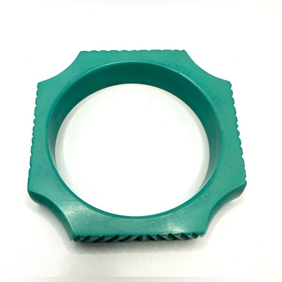 Geometric Octagon Aqua Carved Bangle Bracelet-Chunky - Picture 2 of 7